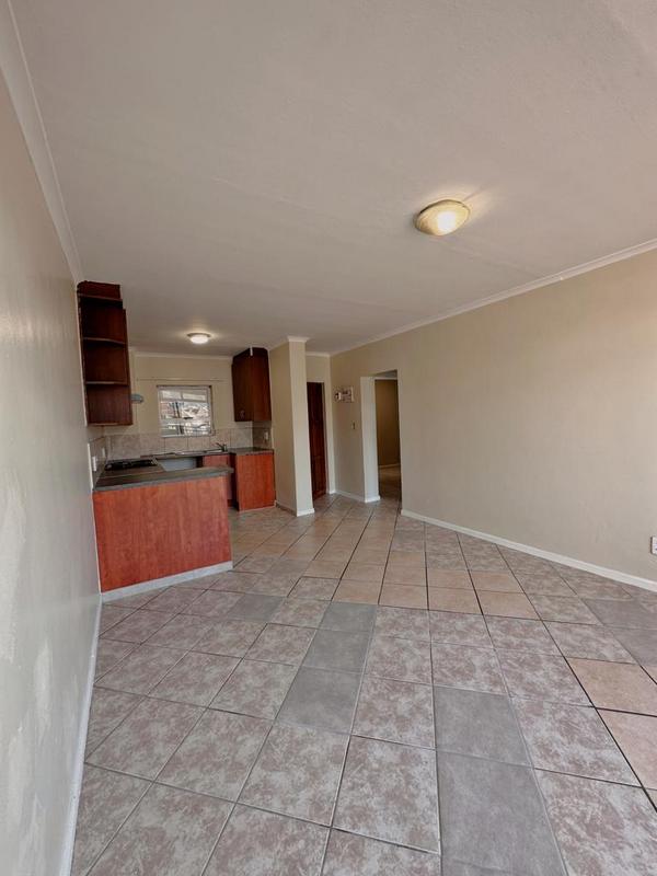 2 Bedroom Property for Sale in Whispering Pines Western Cape